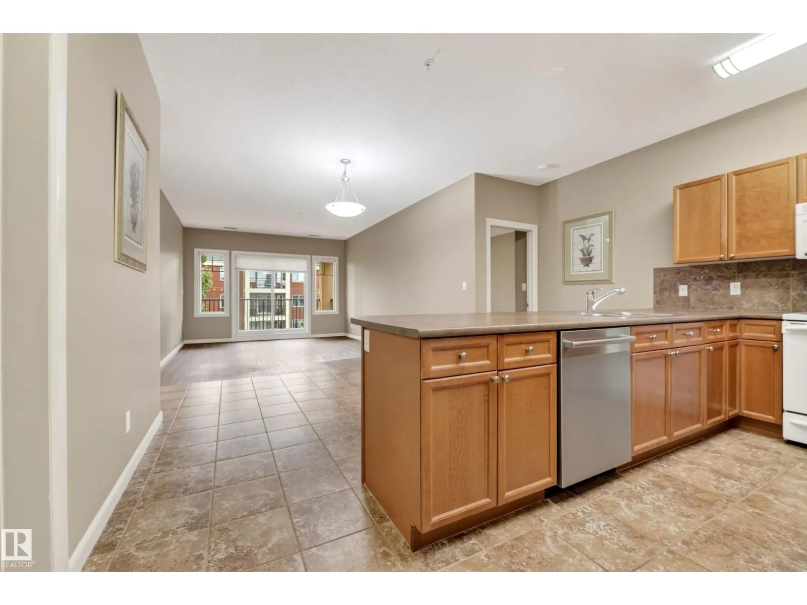 #425 400 PALISADES WY