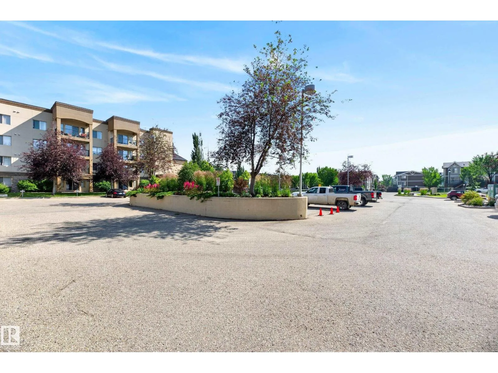 #425 400 PALISADES WY
