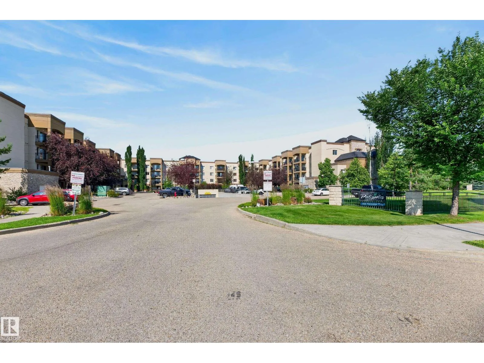 #425 400 PALISADES WY