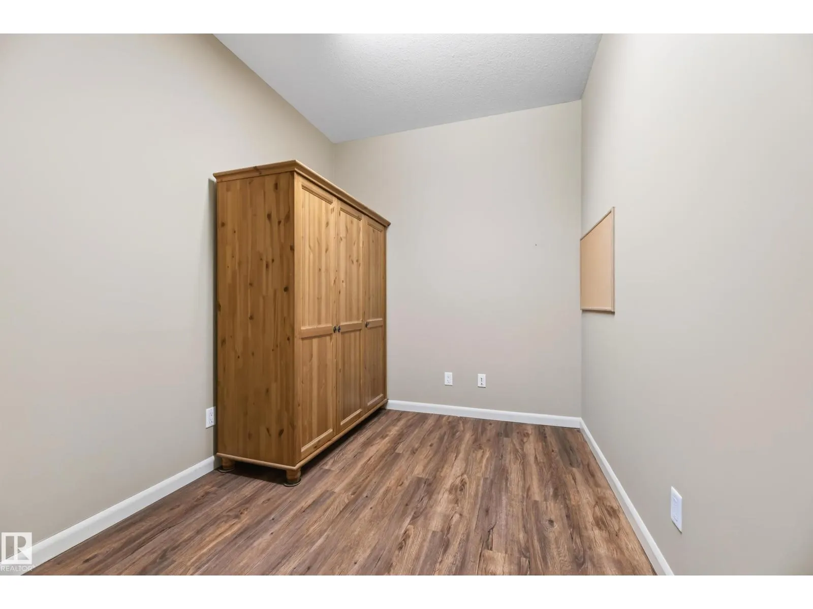 #425 400 PALISADES WY