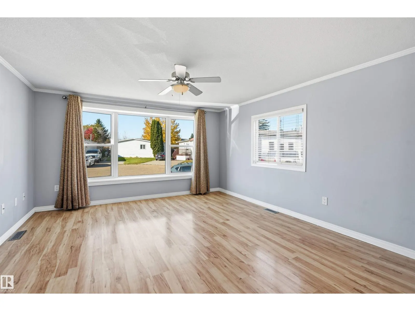 2626 10770 Winterburn RD NW