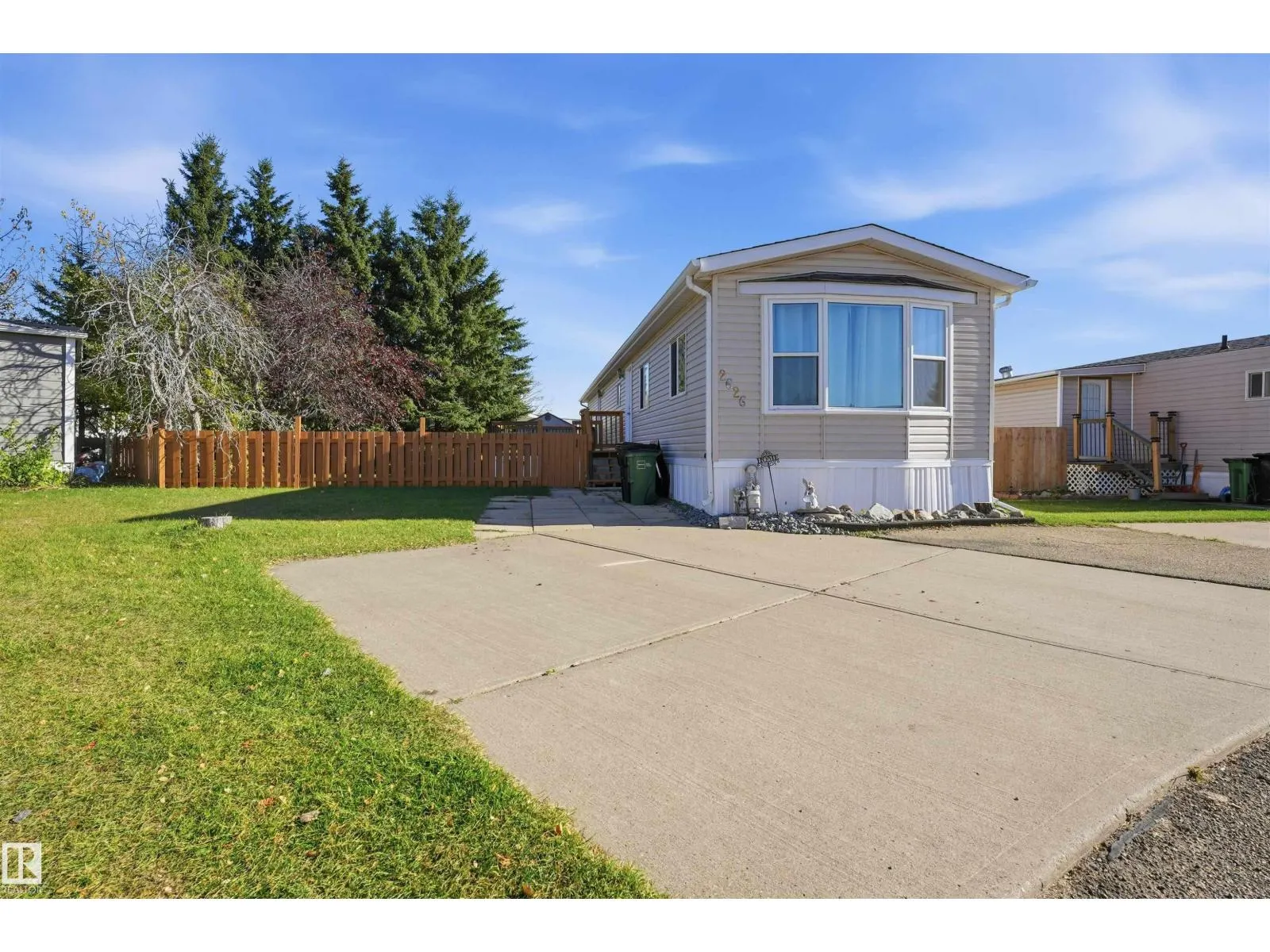 2626 10770 Winterburn RD NW