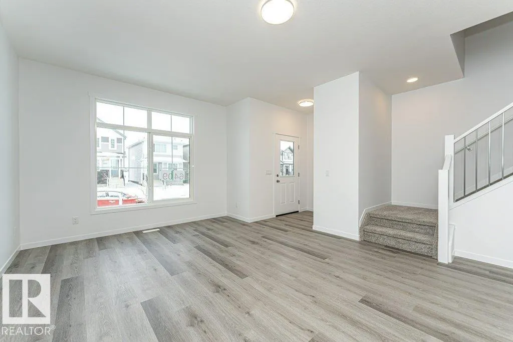 6269 175A AV NW
