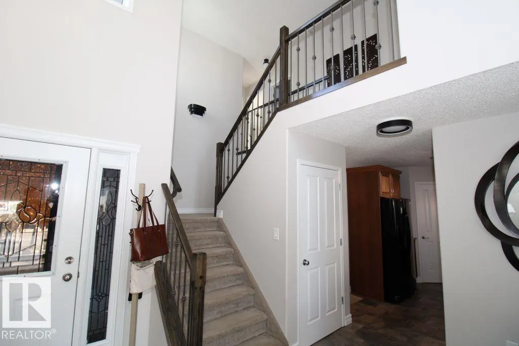 13 DARTMOUTH CR
