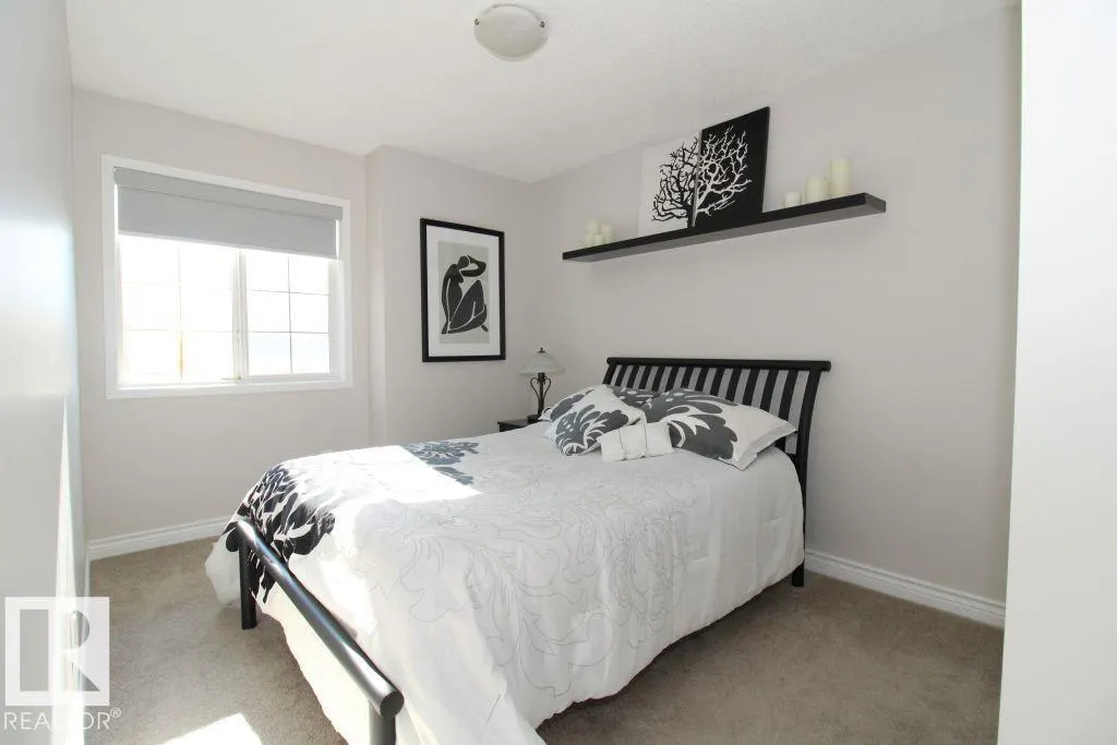 13 DARTMOUTH CR