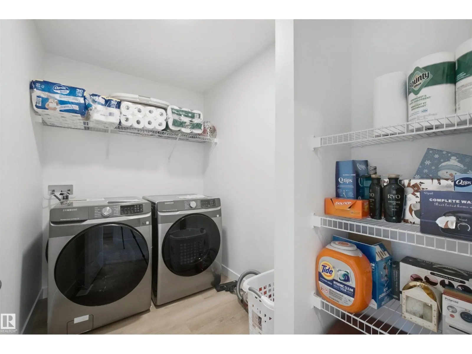 8178 222A ST NW