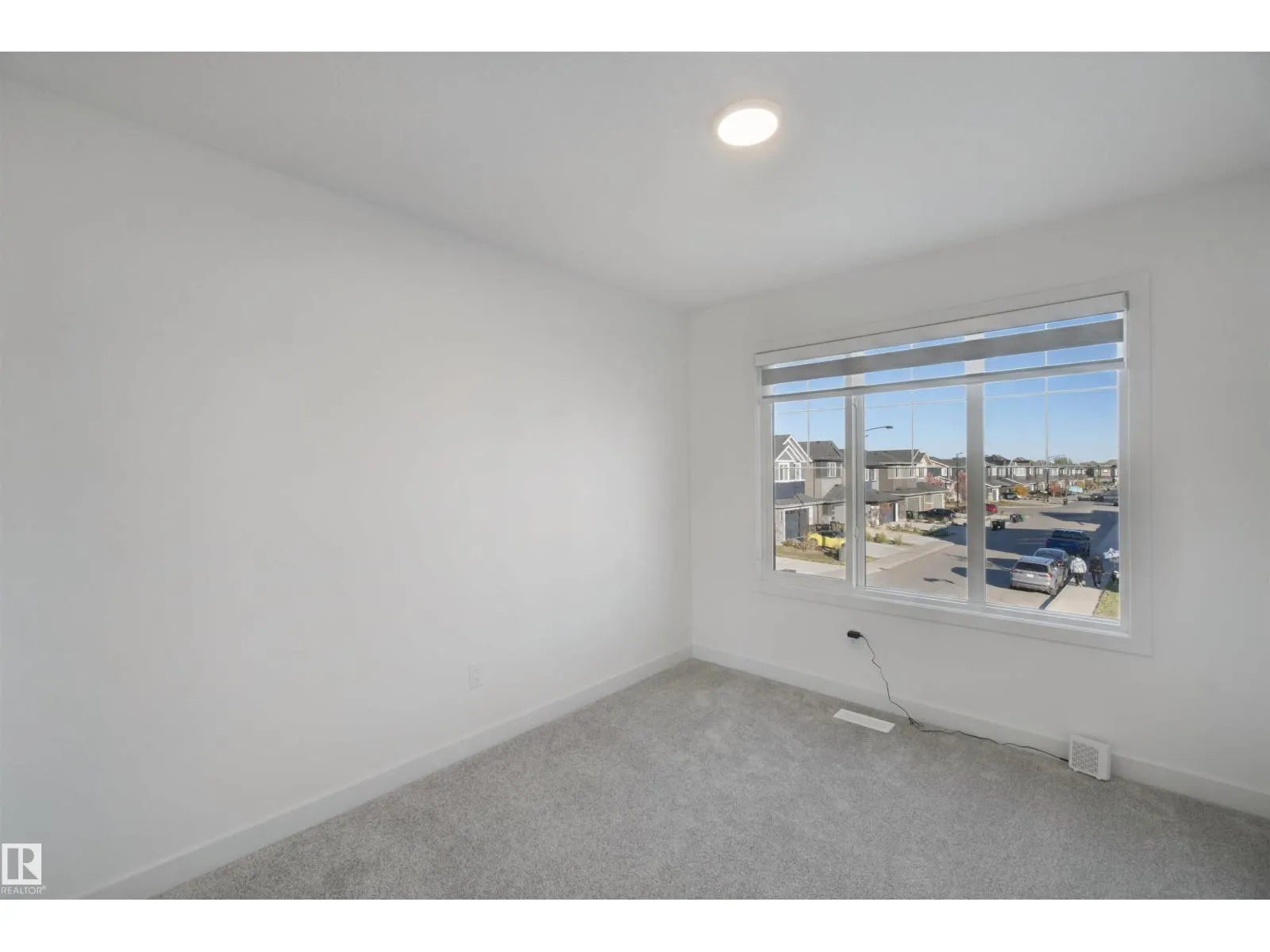 8178 222A ST NW