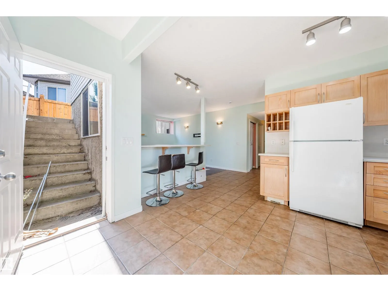 13023 HUDSON WY NW