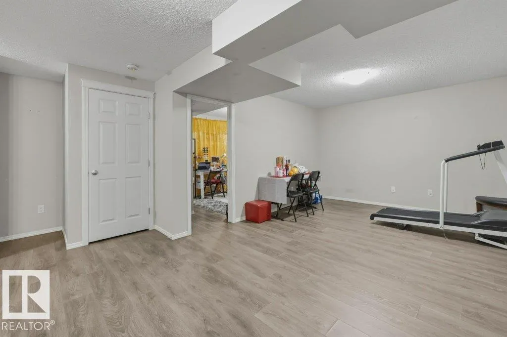 99 SPRINGWOOD WY
