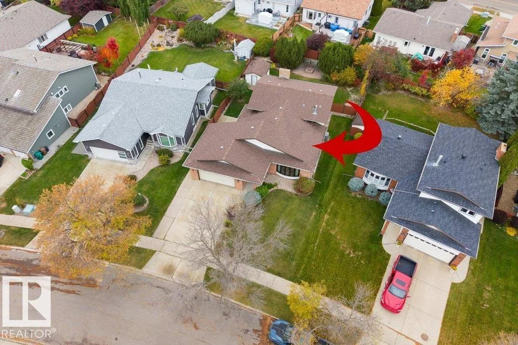 21 LORNE CR
