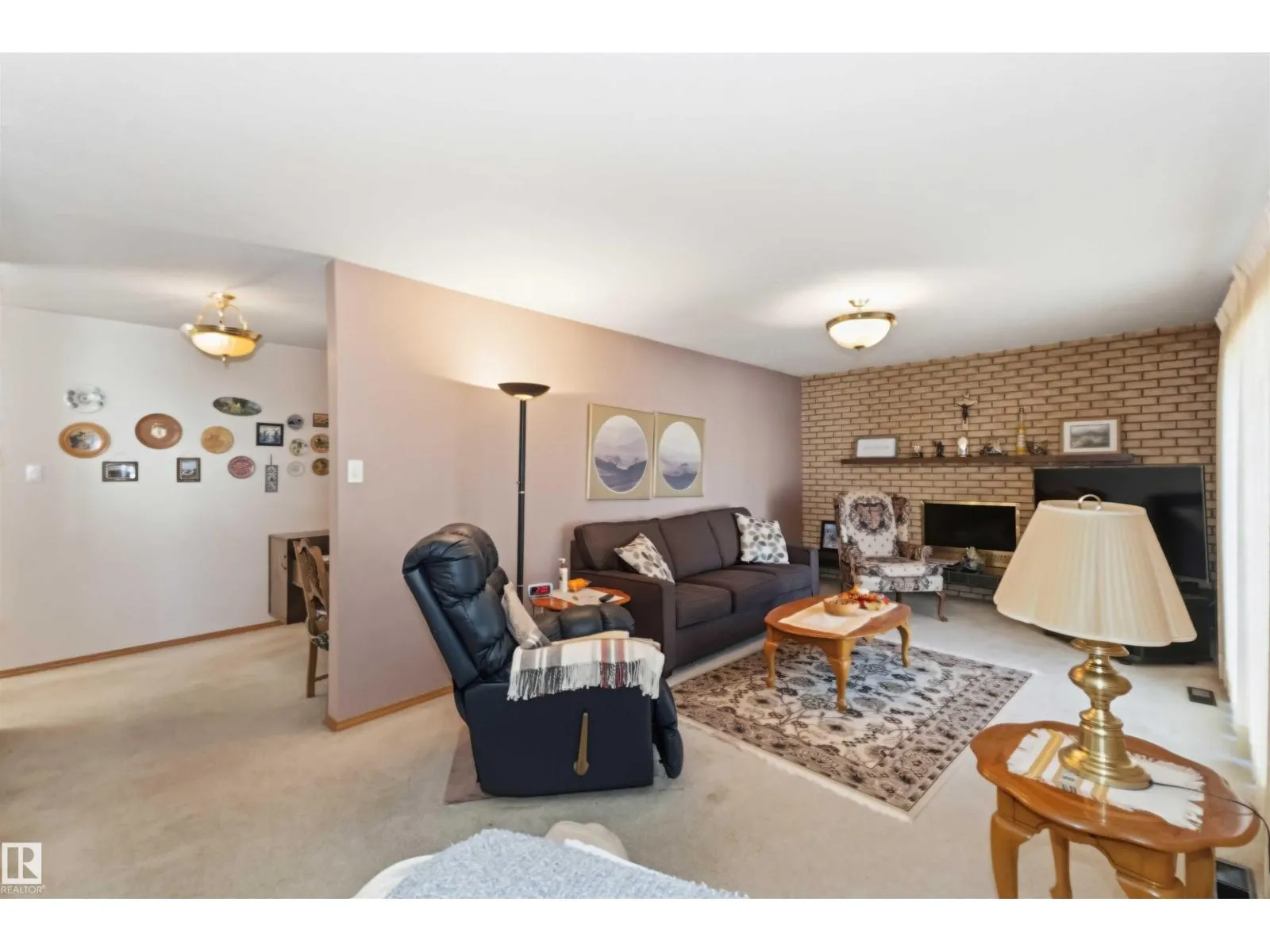 10928 41A AV NW