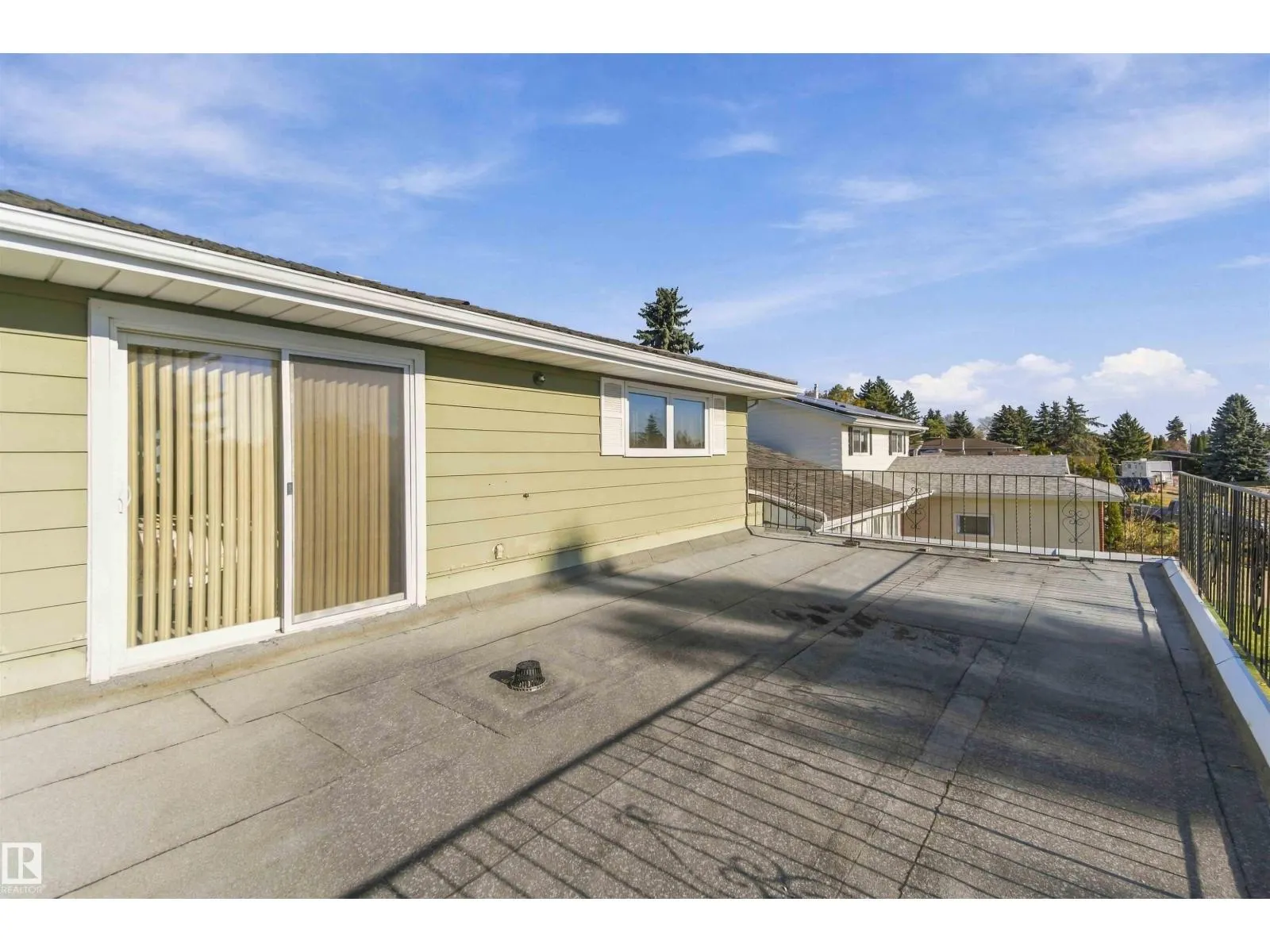 10928 41A AV NW