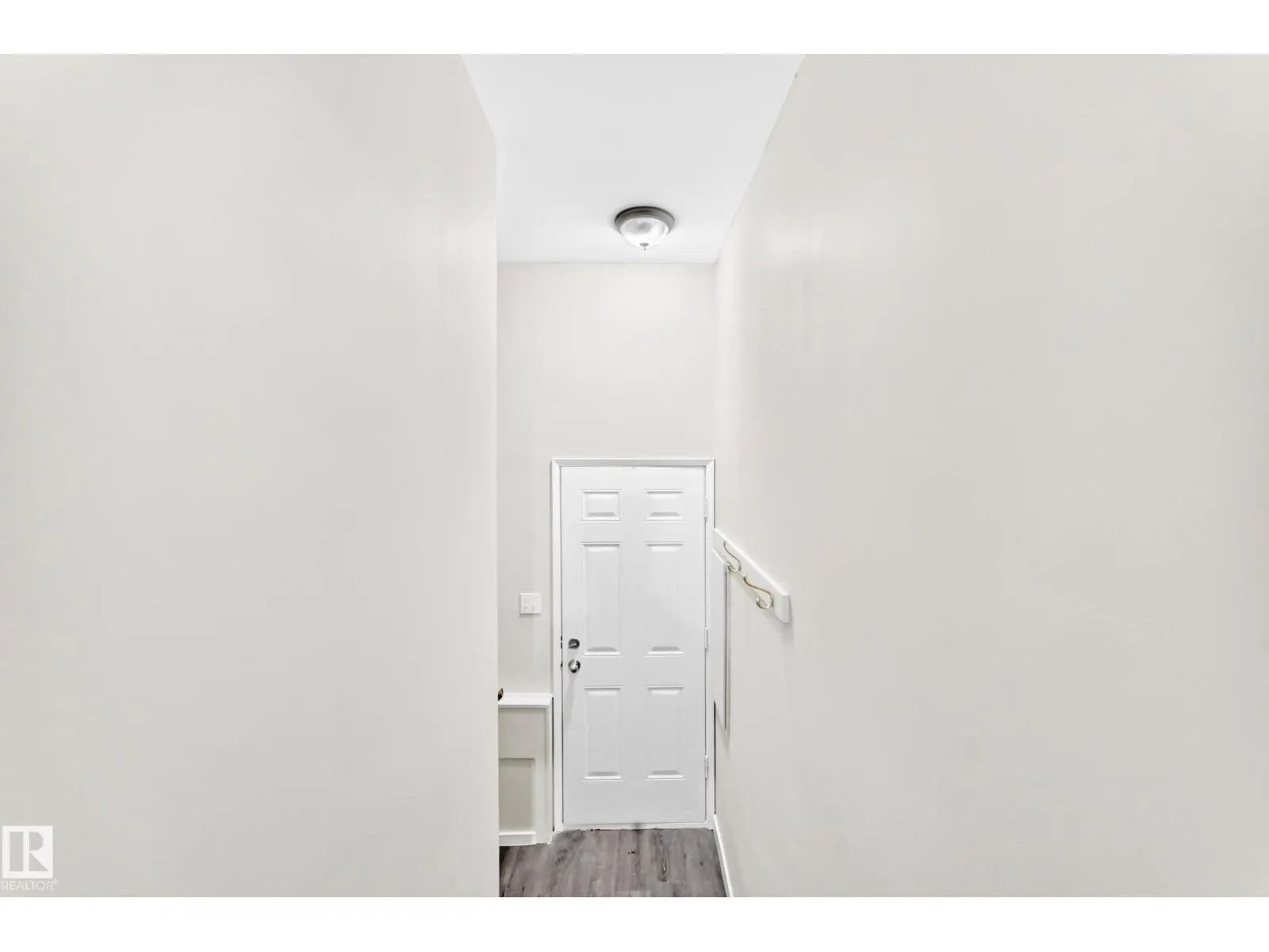12217 88 ST NW