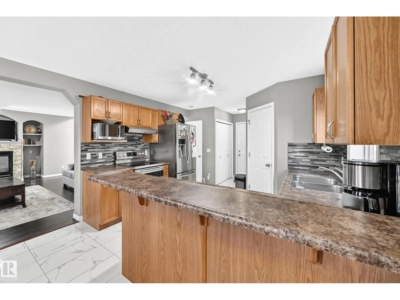 13528 141 AV NW