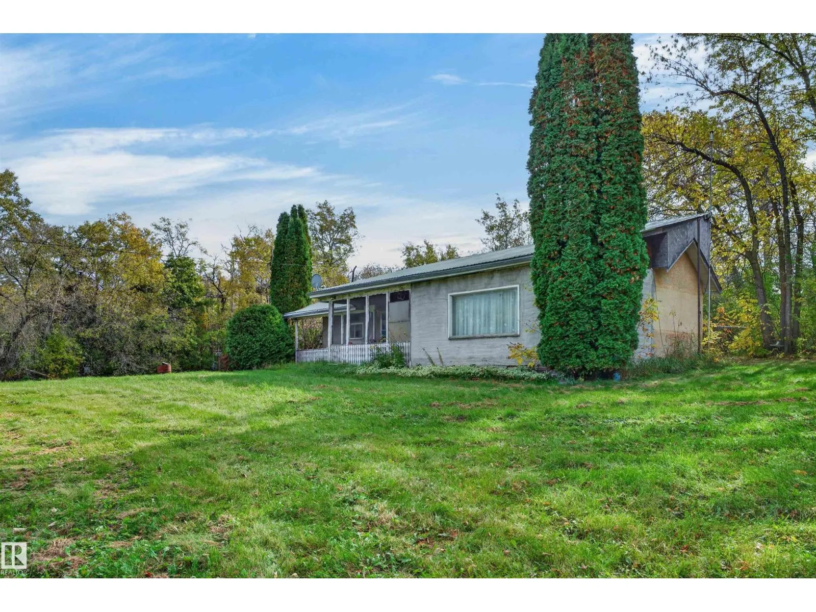 554071 Range Road 183