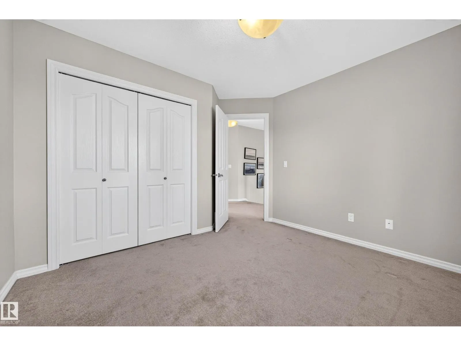 #404 41 SUMMERWOOD BV