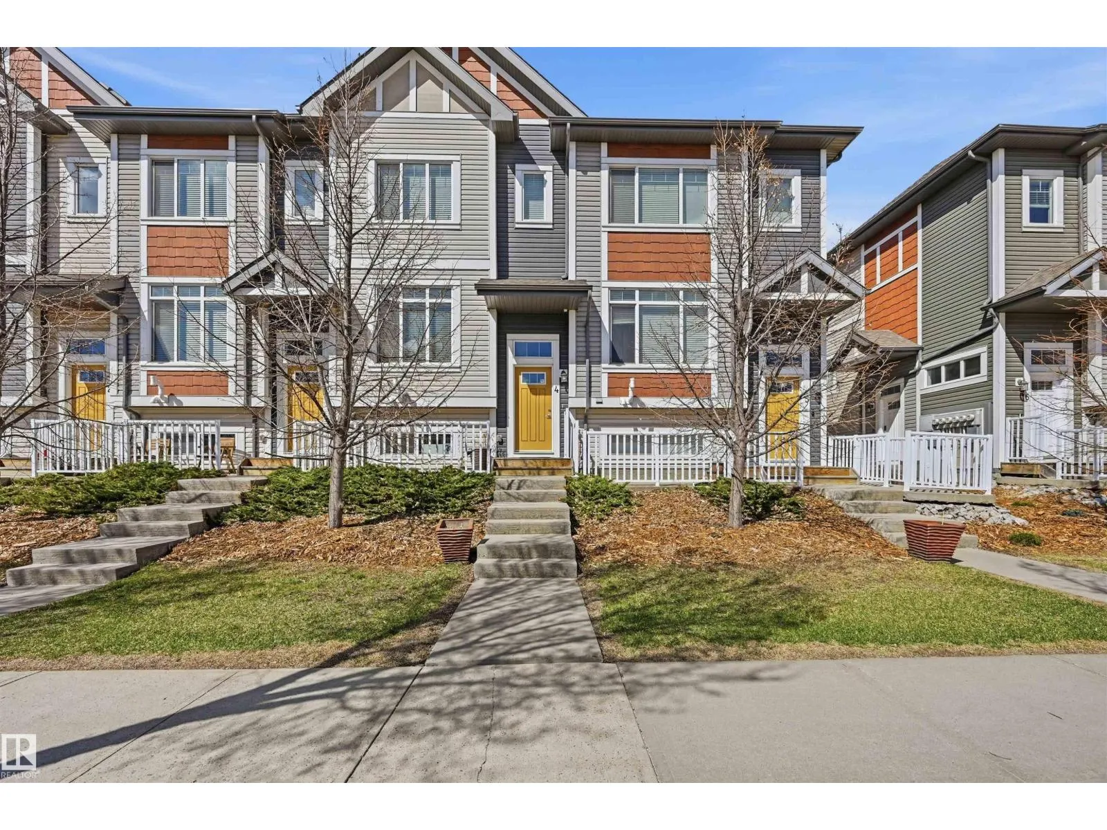 #4 320 SECORD BV NW