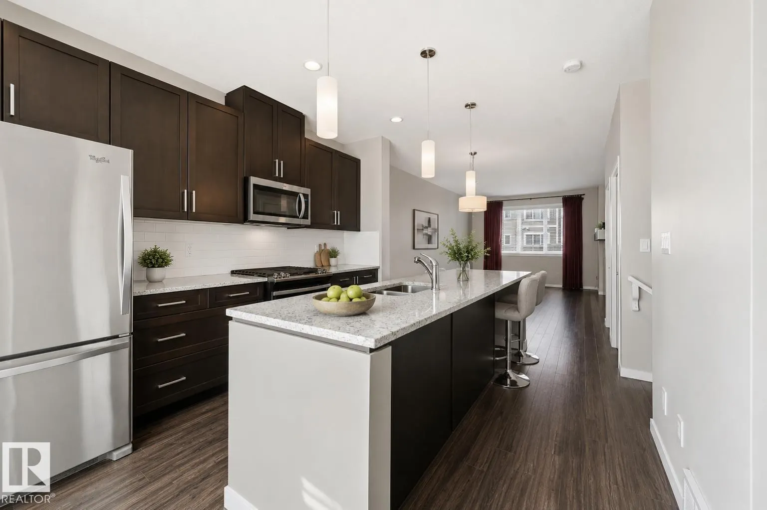 #4 320 SECORD BV NW