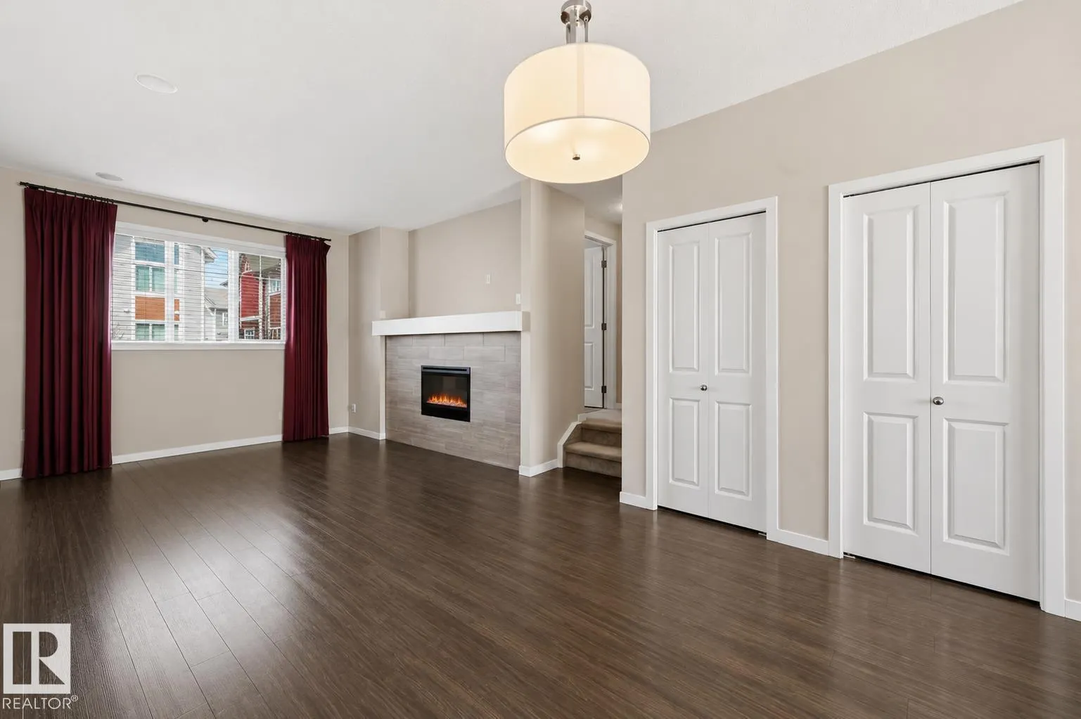 #4 320 SECORD BV NW