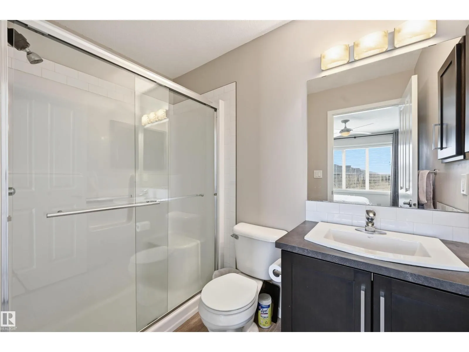 #4 320 SECORD BV NW