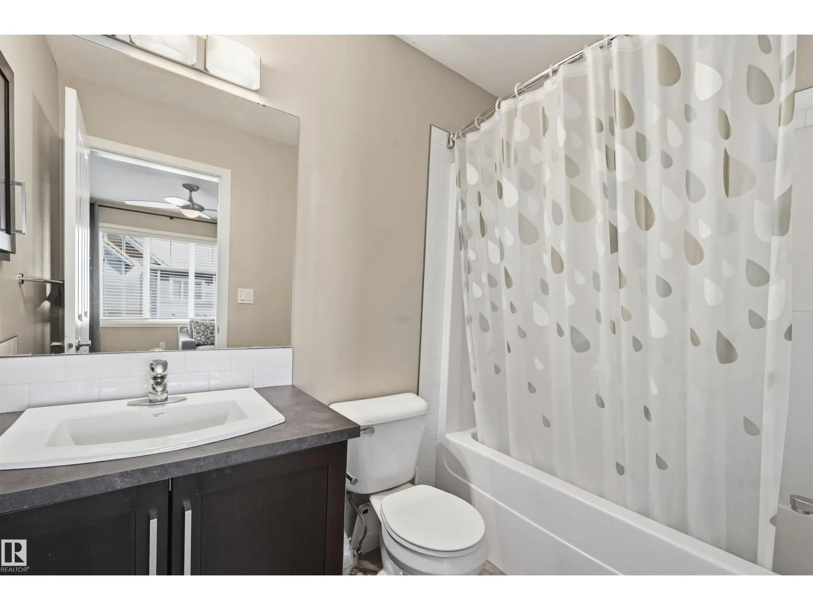 #4 320 SECORD BV NW