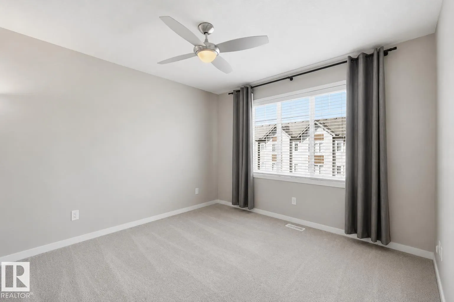 #4 320 SECORD BV NW