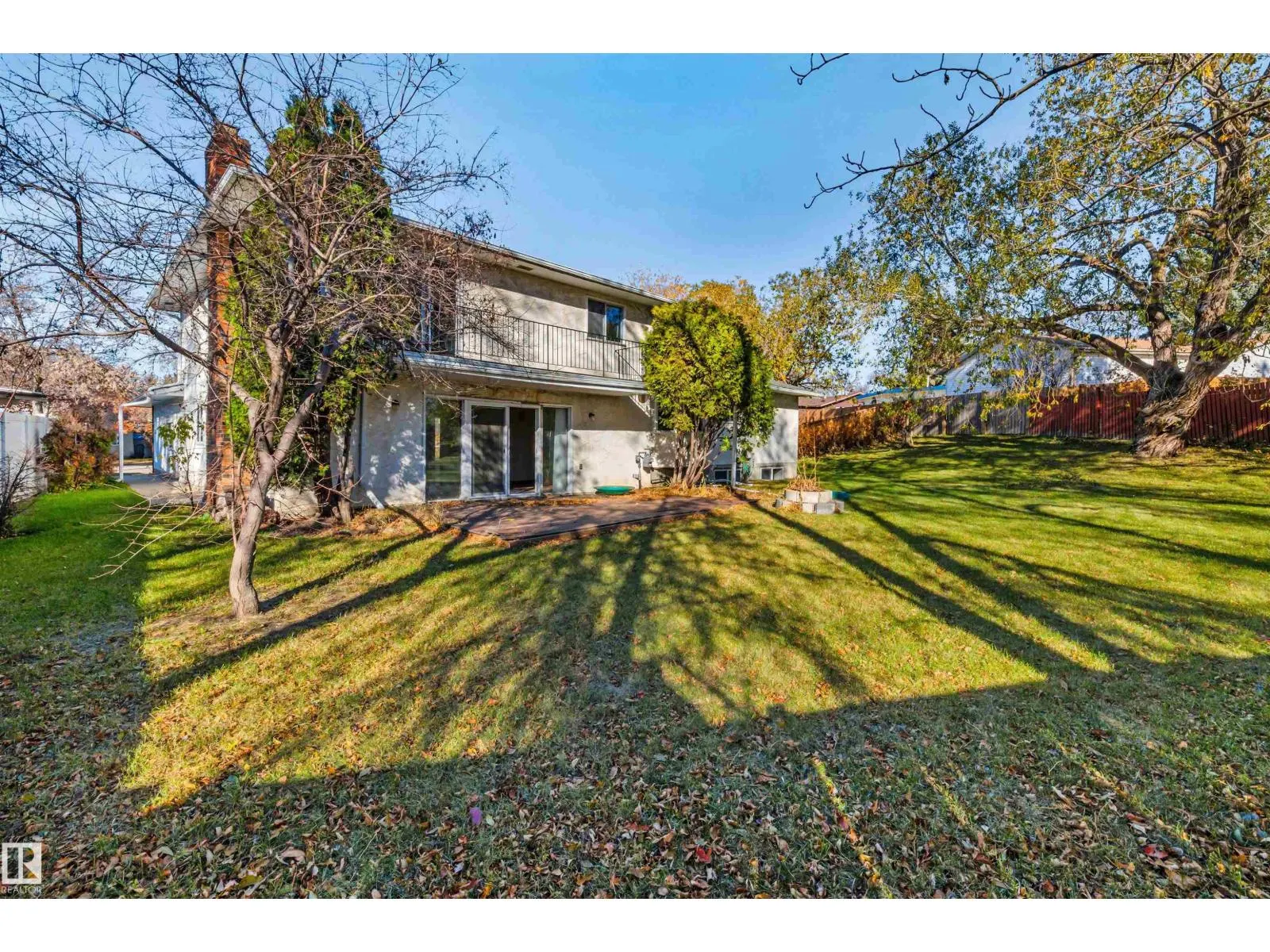 26 GLENWOOD CR