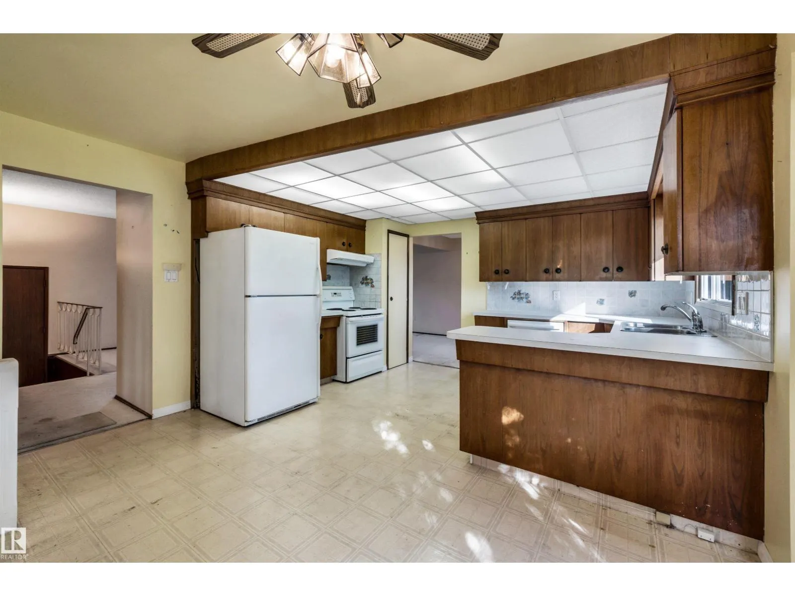 26 GLENWOOD CR