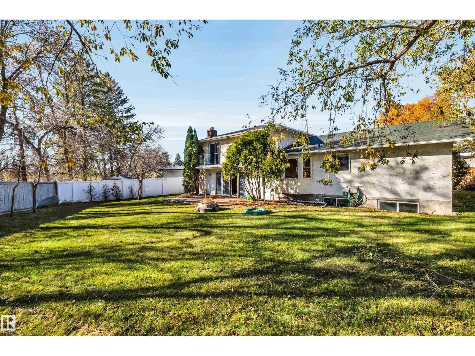 26 GLENWOOD CR