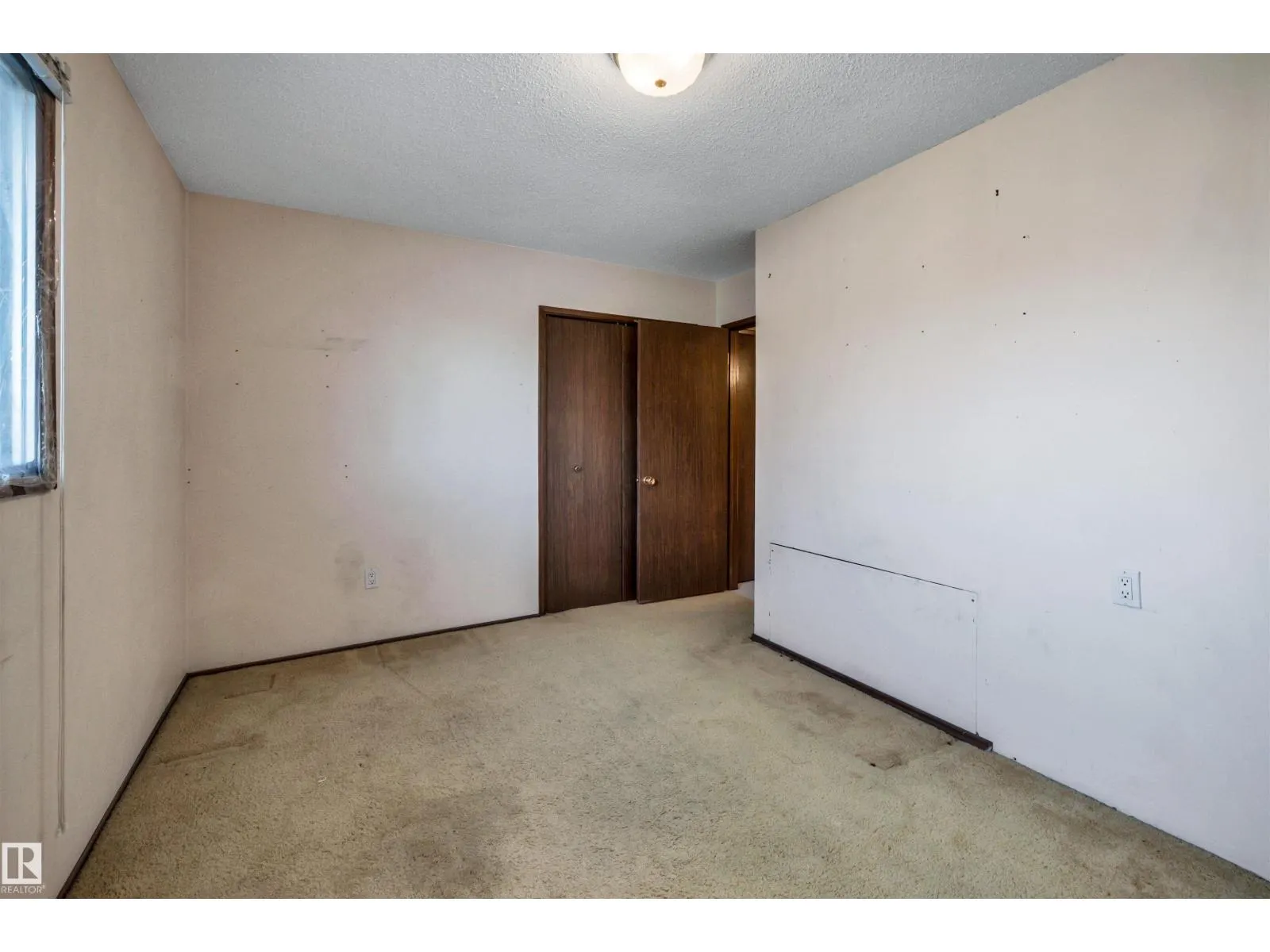 26 GLENWOOD CR