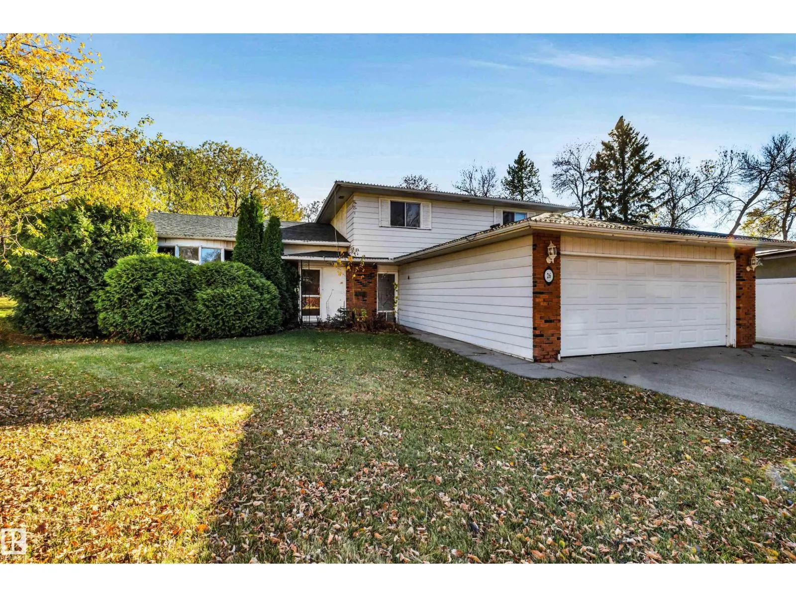 26 GLENWOOD CR