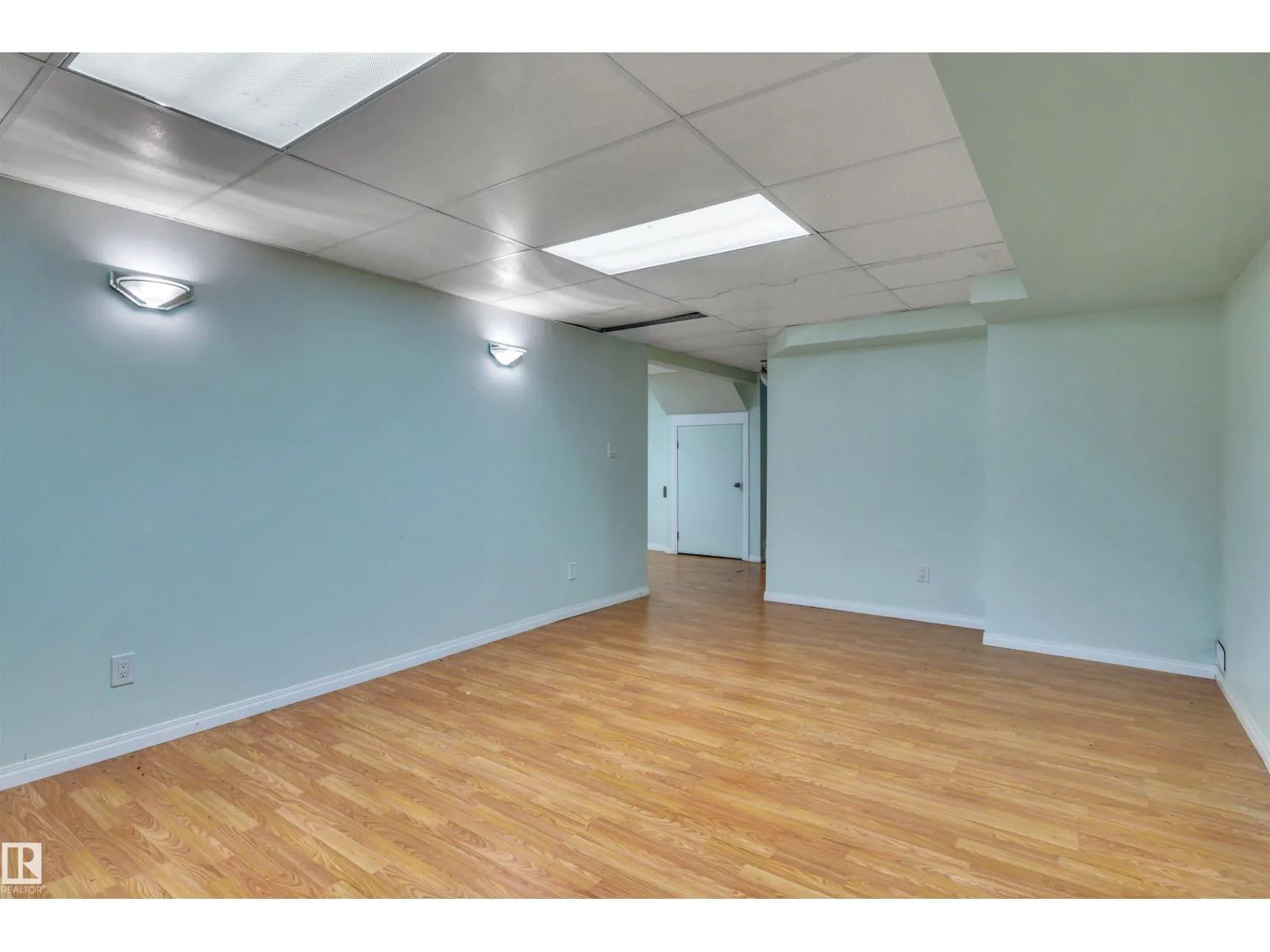26 GLENWOOD CR