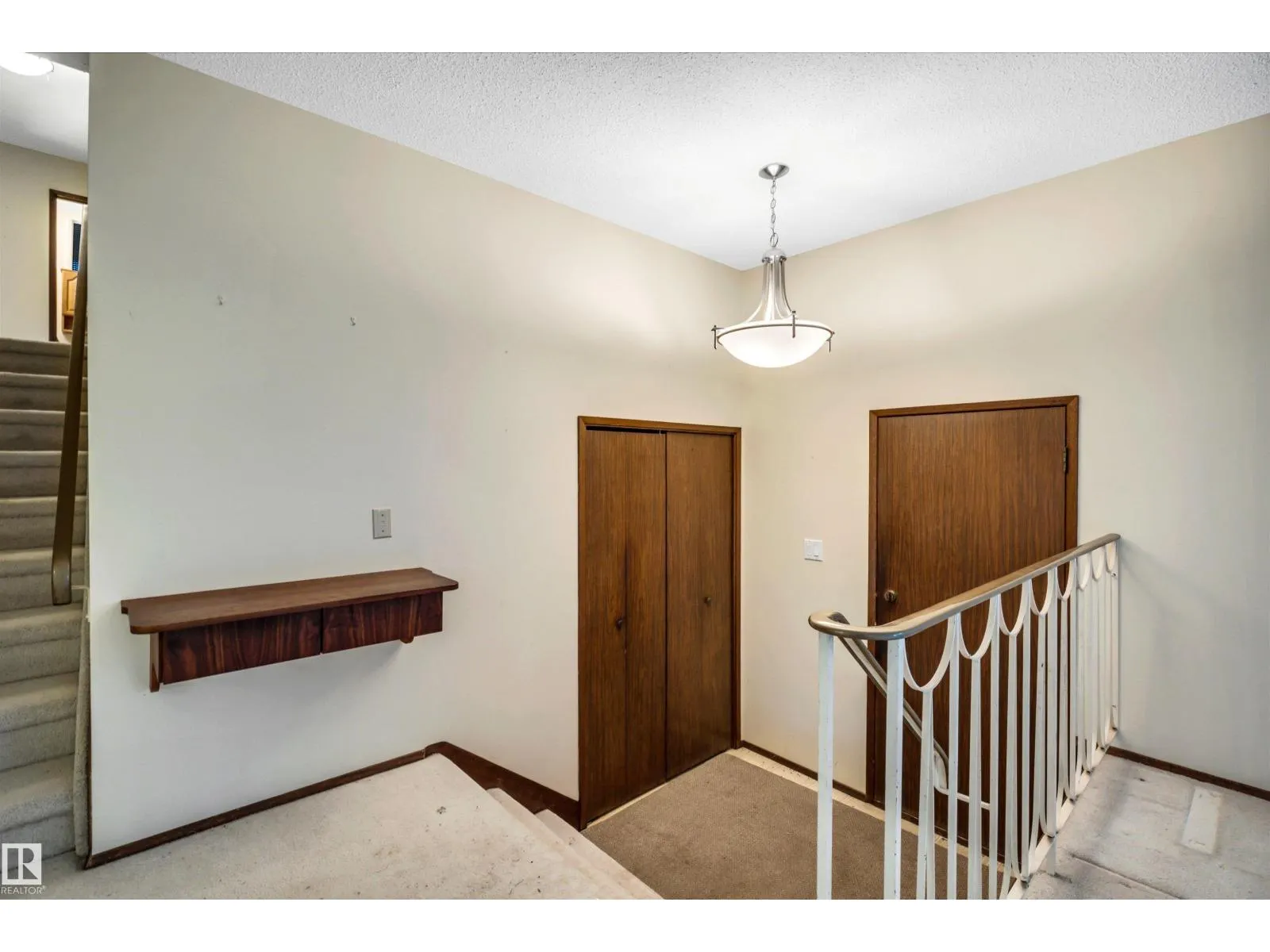 26 GLENWOOD CR