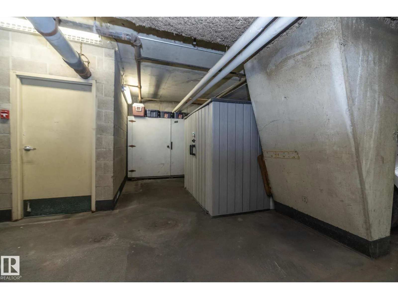 #503 10025 113 ST NW