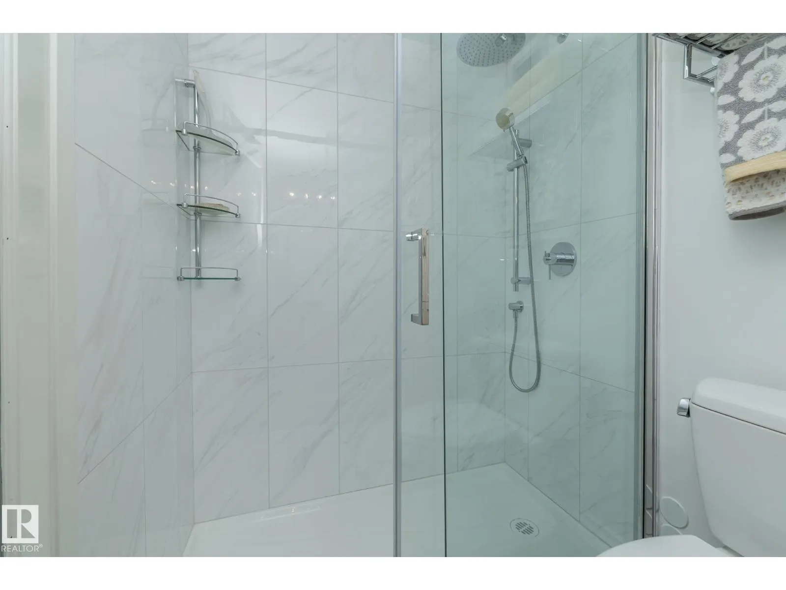 #503 10025 113 ST NW