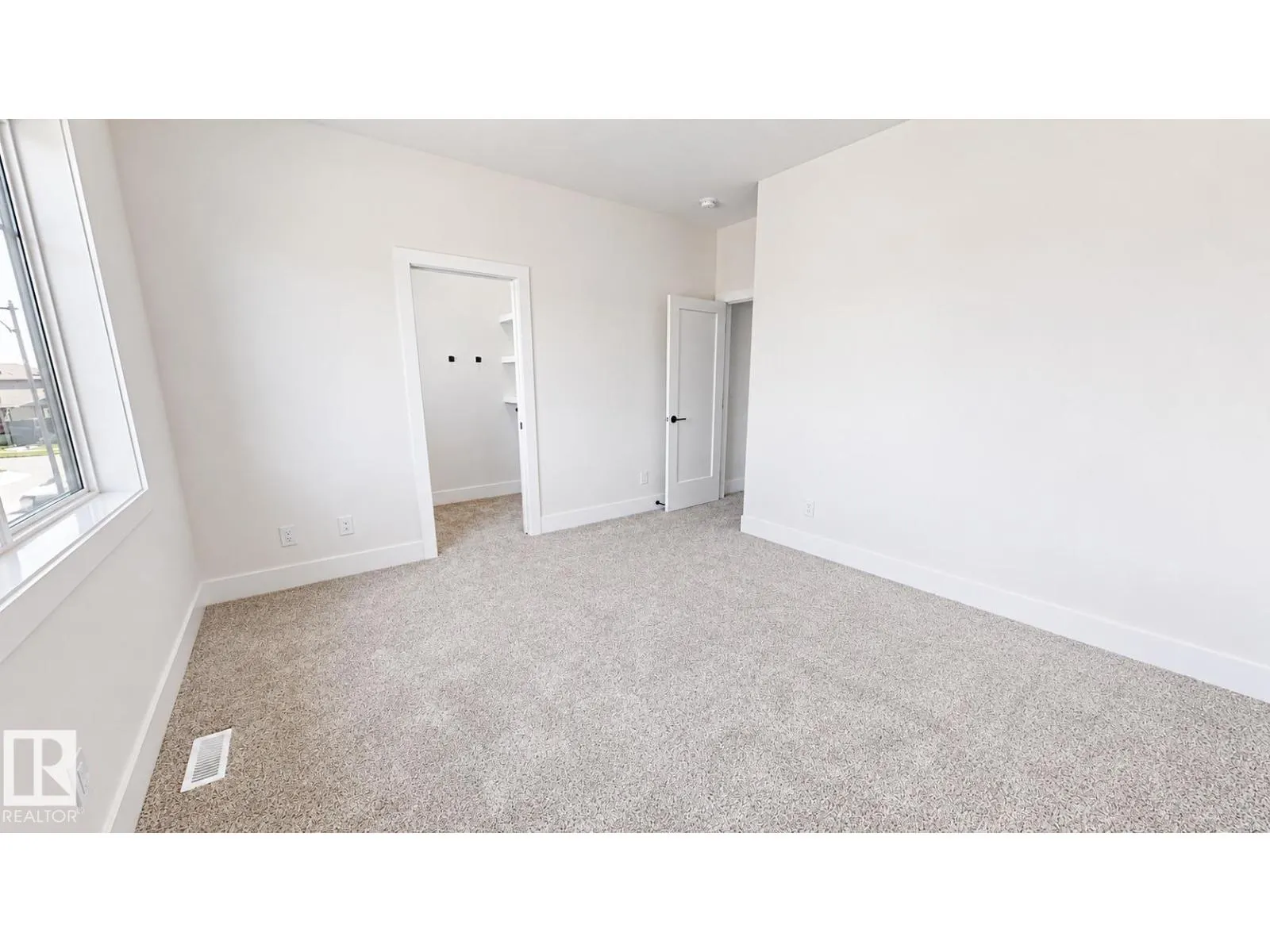 51 Grassview CR