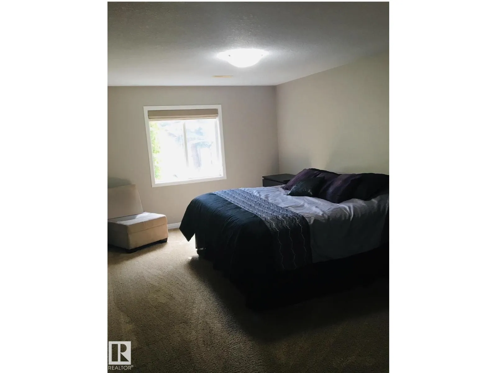 37 EVEREST CR