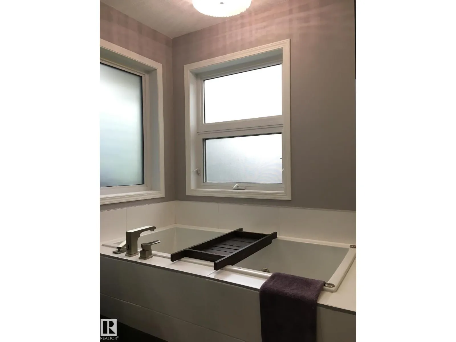 37 EVEREST CR