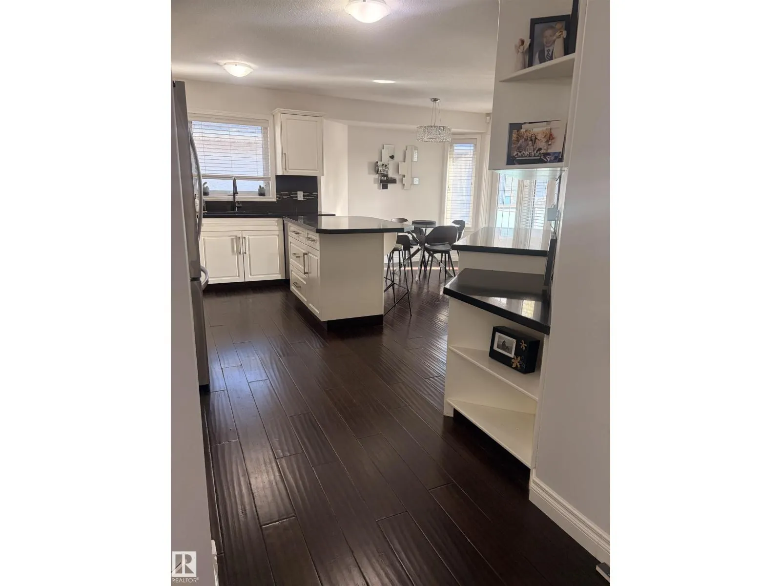 37 EVEREST CR