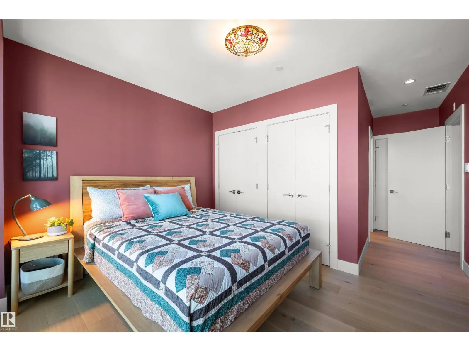 #2104 11969 JASPER AV NW