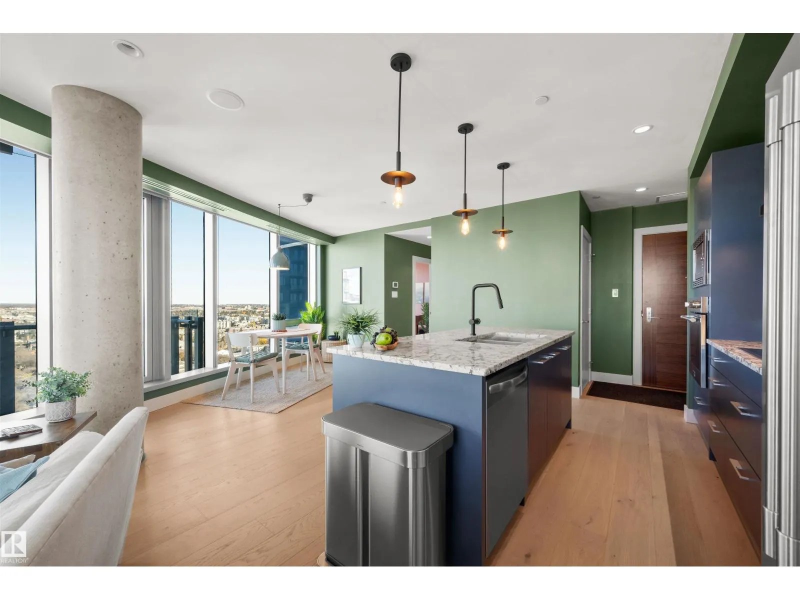 #2104 11969 JASPER AV NW