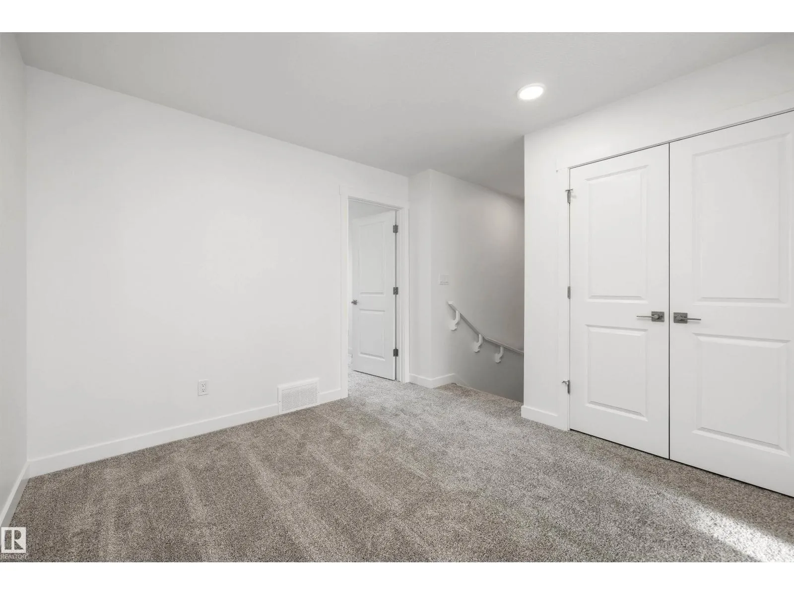 18855 29 AV NW
