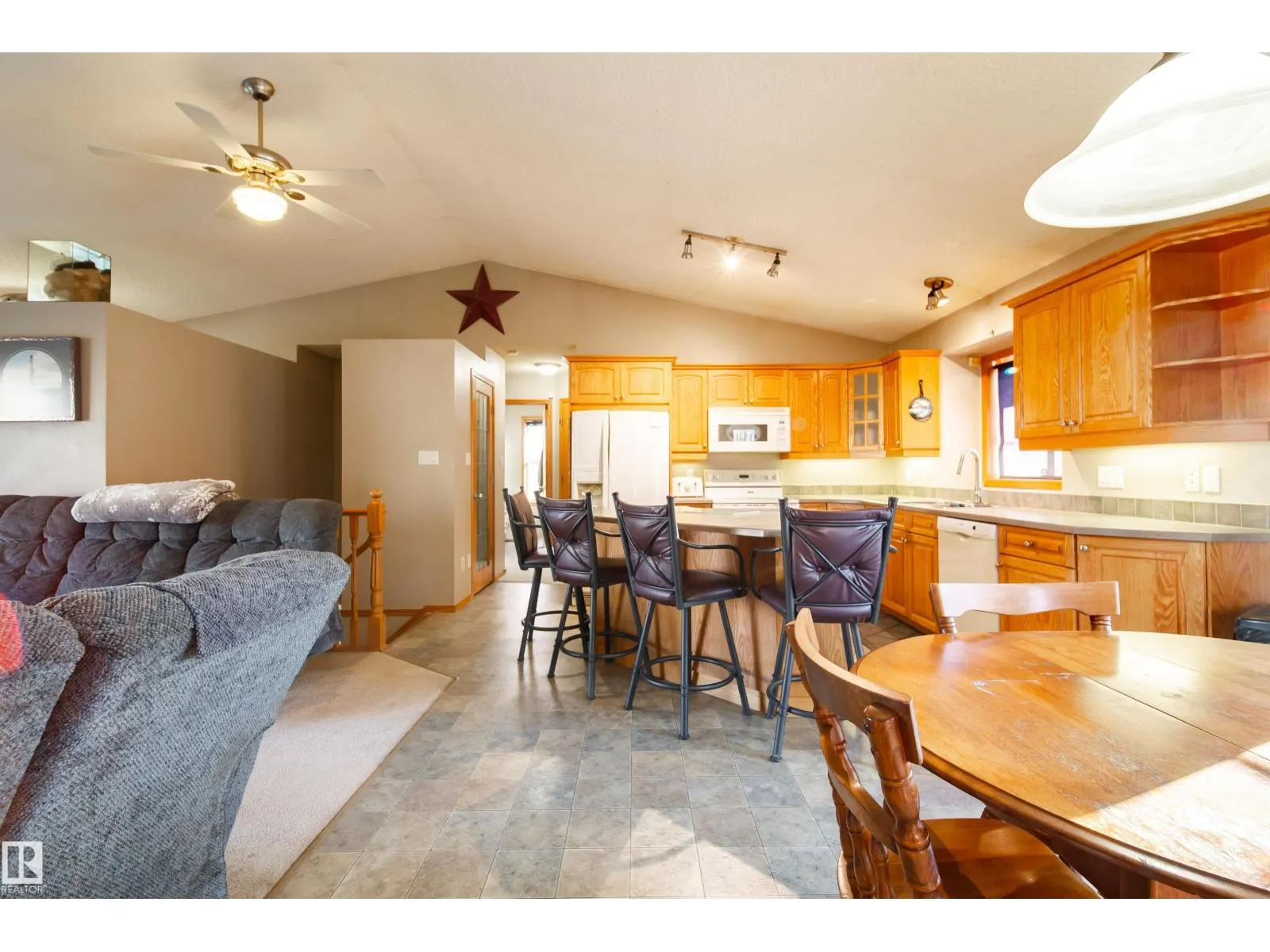 #2 53407 RGE ROAD 30