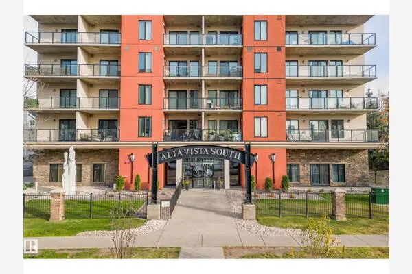 #1006 10303 111 ST NW