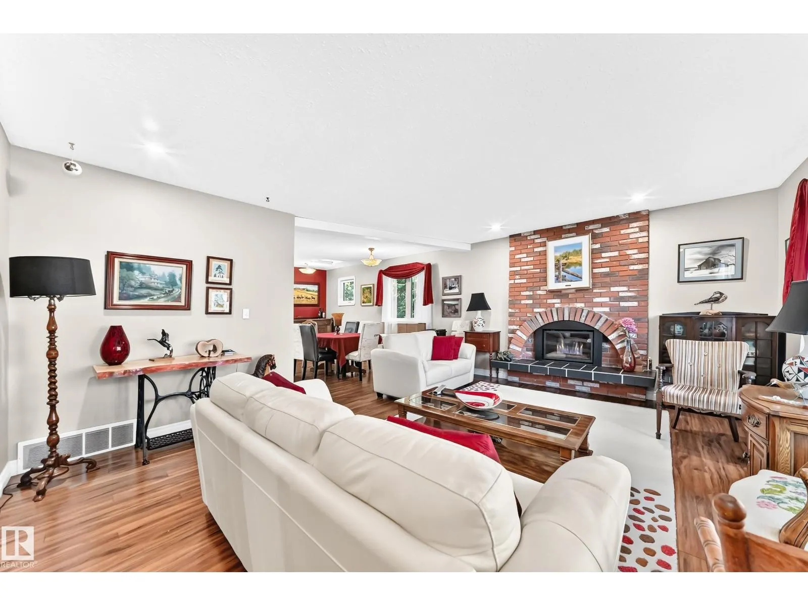 #10 52520 RGE ROAD 21