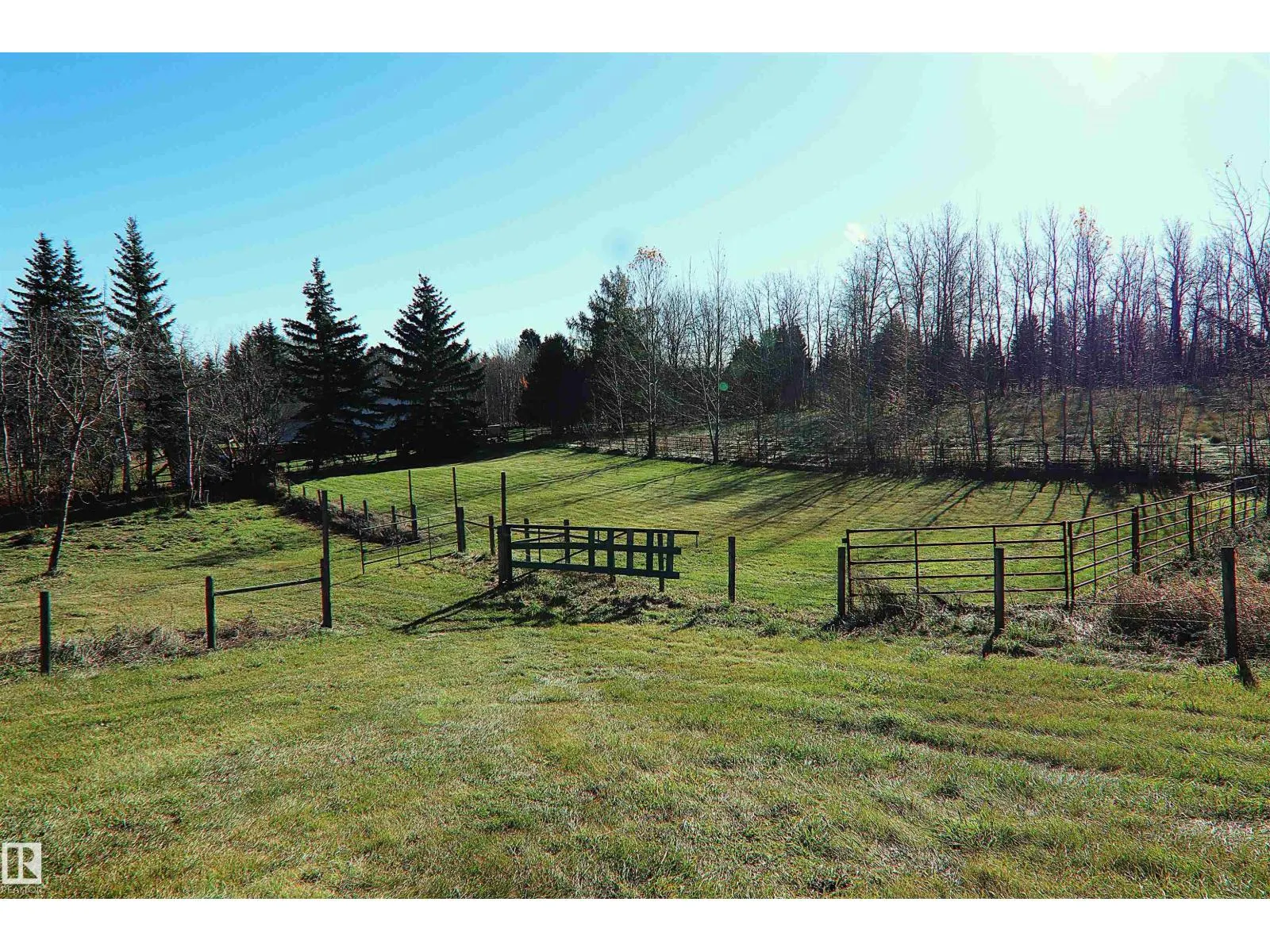 #10 52520 RGE ROAD 21