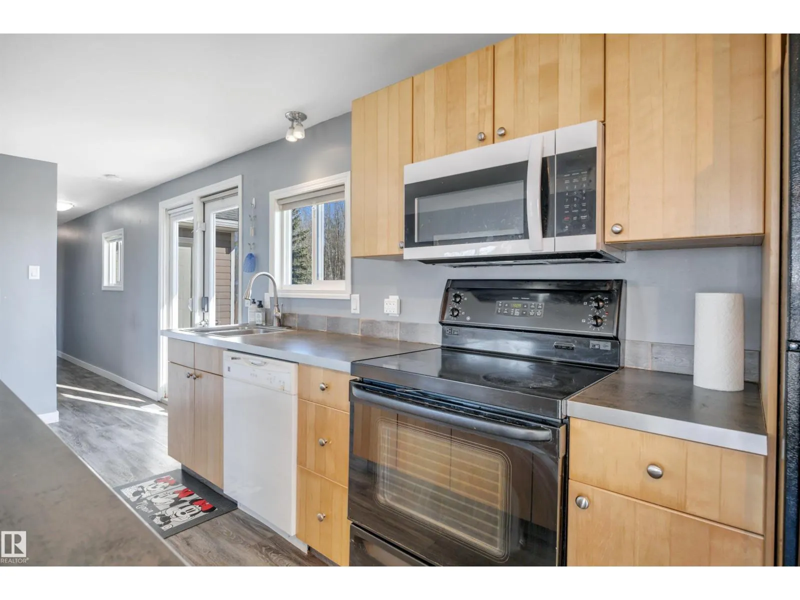 461063 RGE ROAD 10