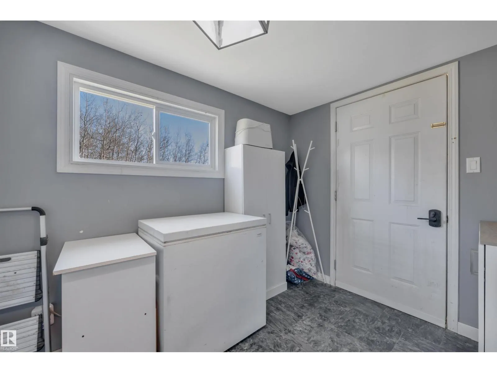 461063 RGE ROAD 10