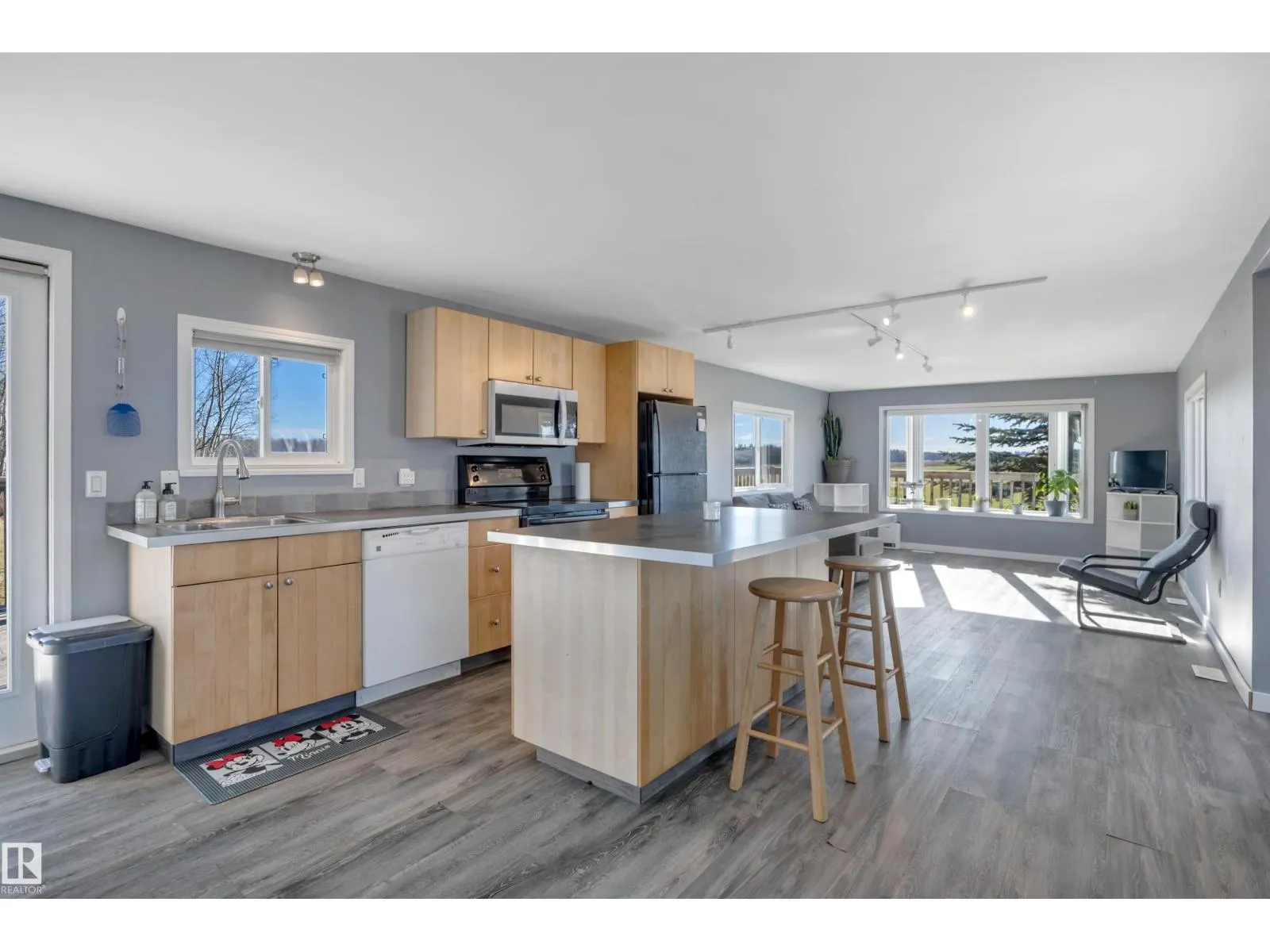 461063 RGE ROAD 10