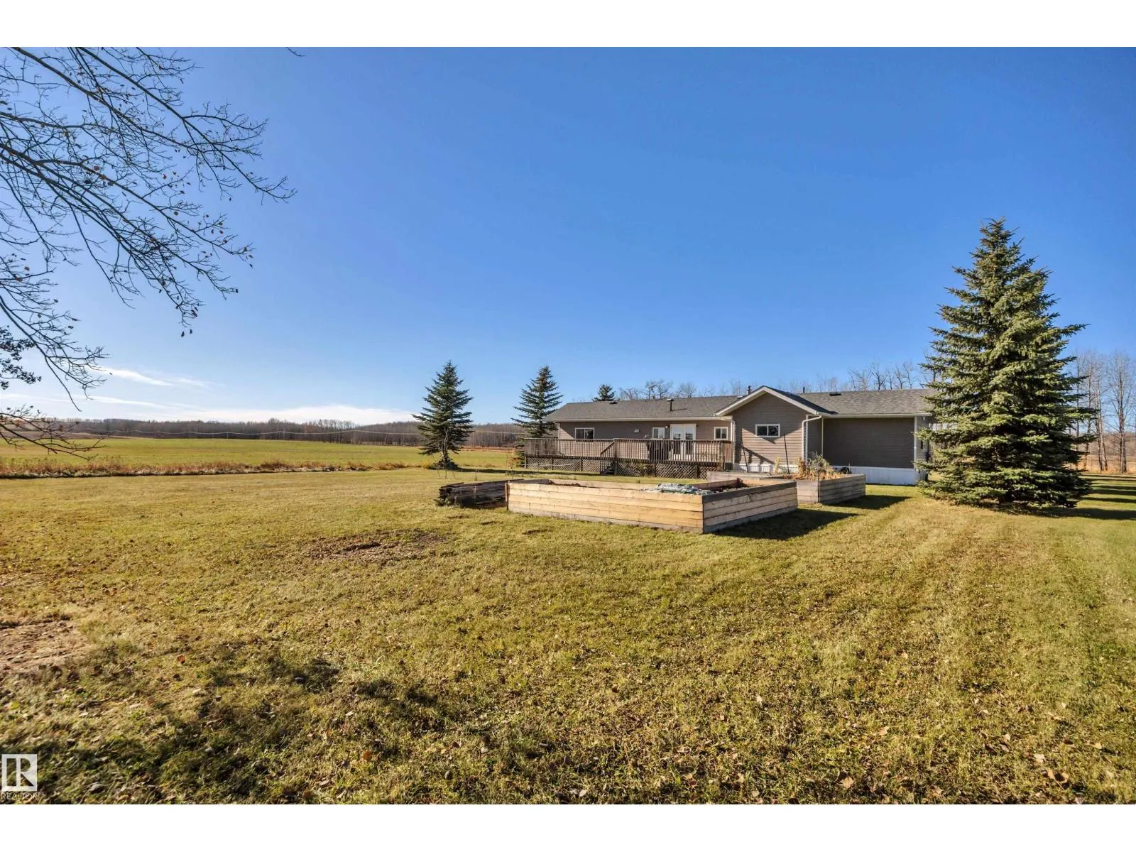 461063 RGE ROAD 10